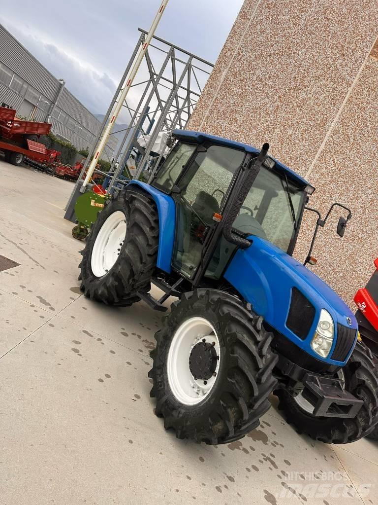 New Holland TL 100 Tractors