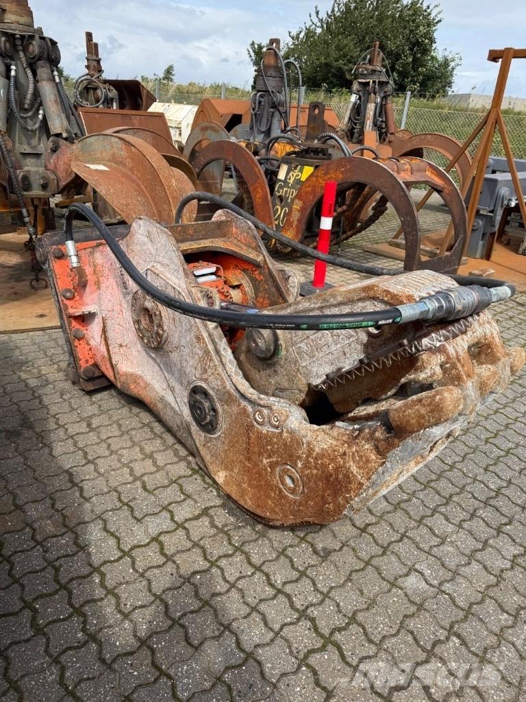 NPK G 18 J Crushers