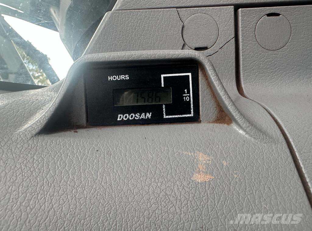 Doosan DX 255 LC-5 Crawler excavators