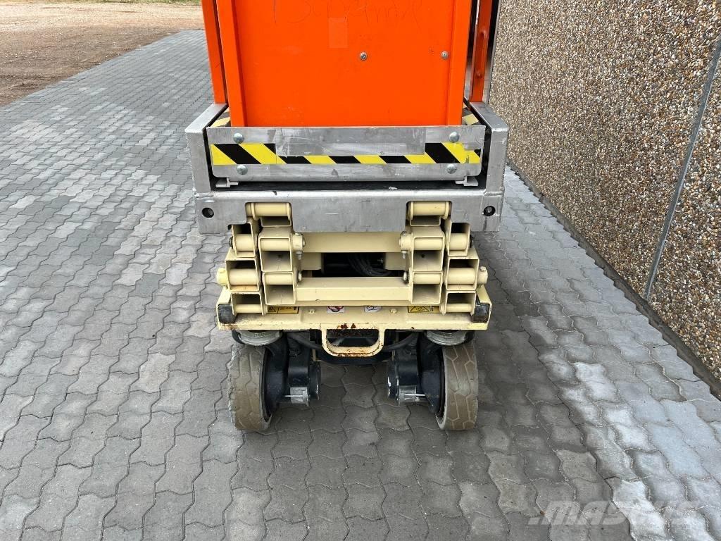 JLG 1930 ES Scissor lifts
