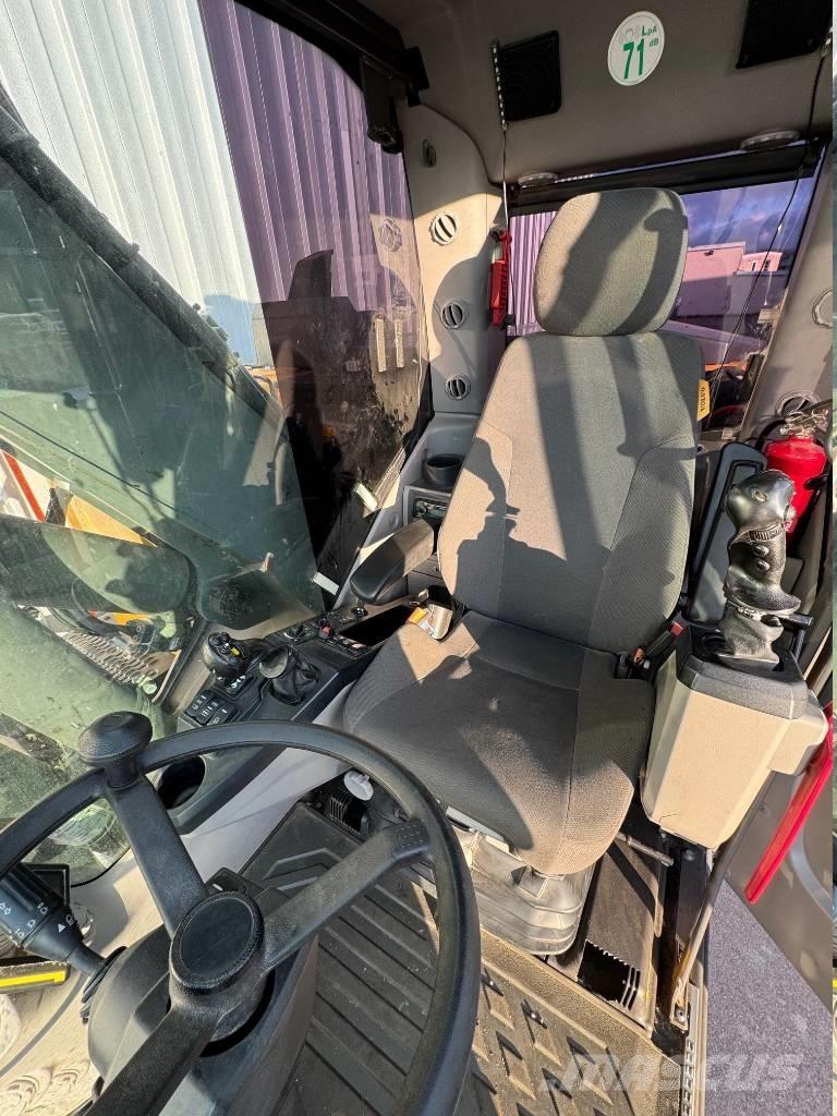 Volvo EWR 170 E Wheeled excavators