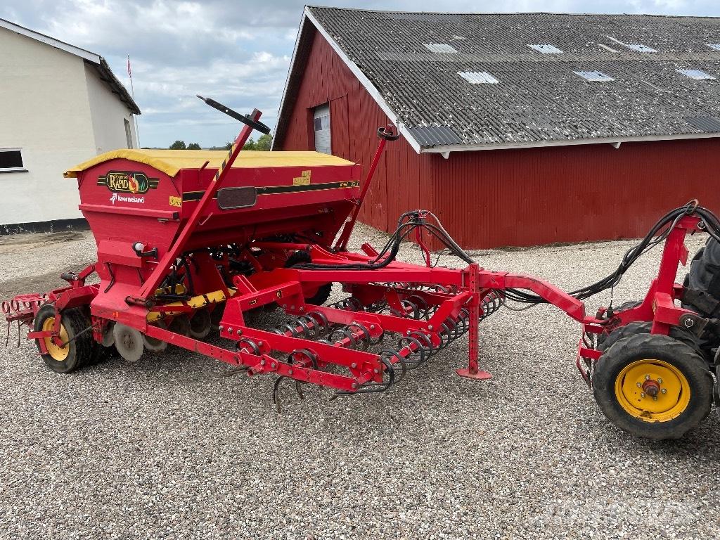 Väderstad Rapid300S Drills