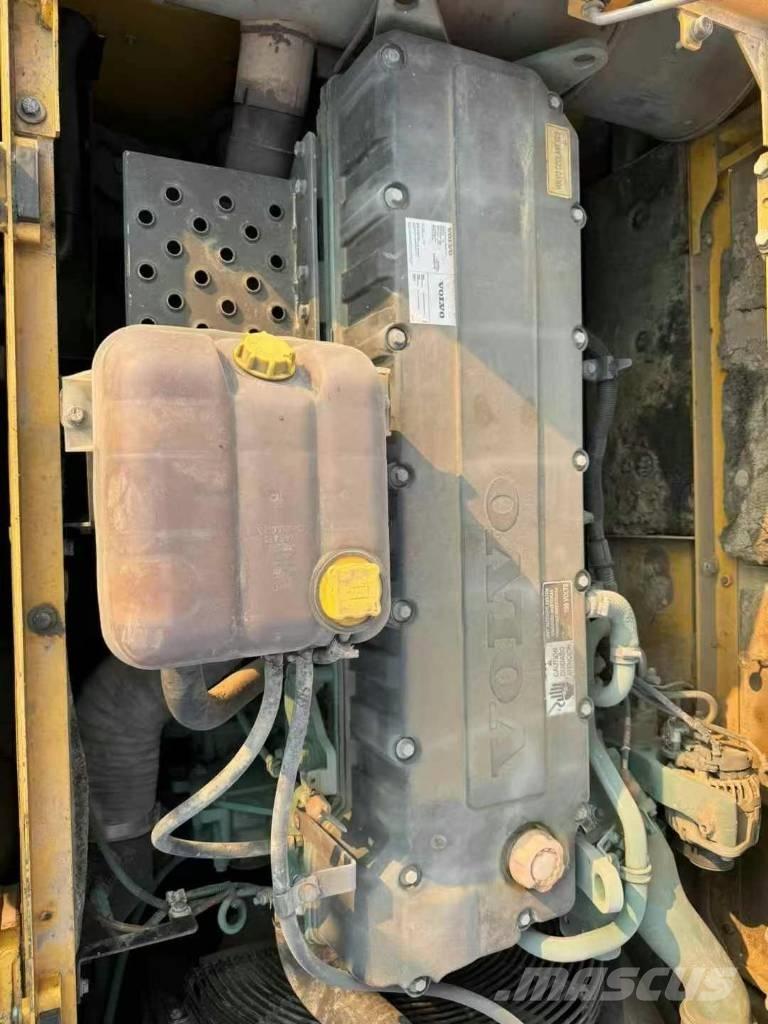 Volvo ec360D Crawler excavators