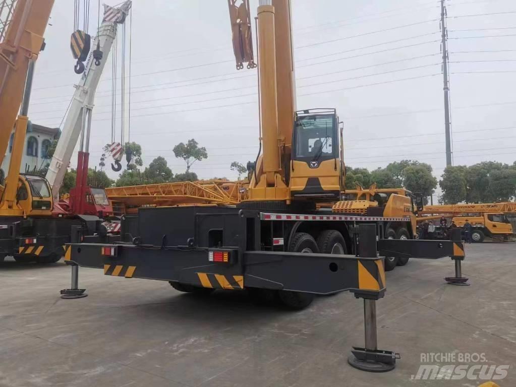 XCMG XZJ5434JQZ70K Crawler loaders
