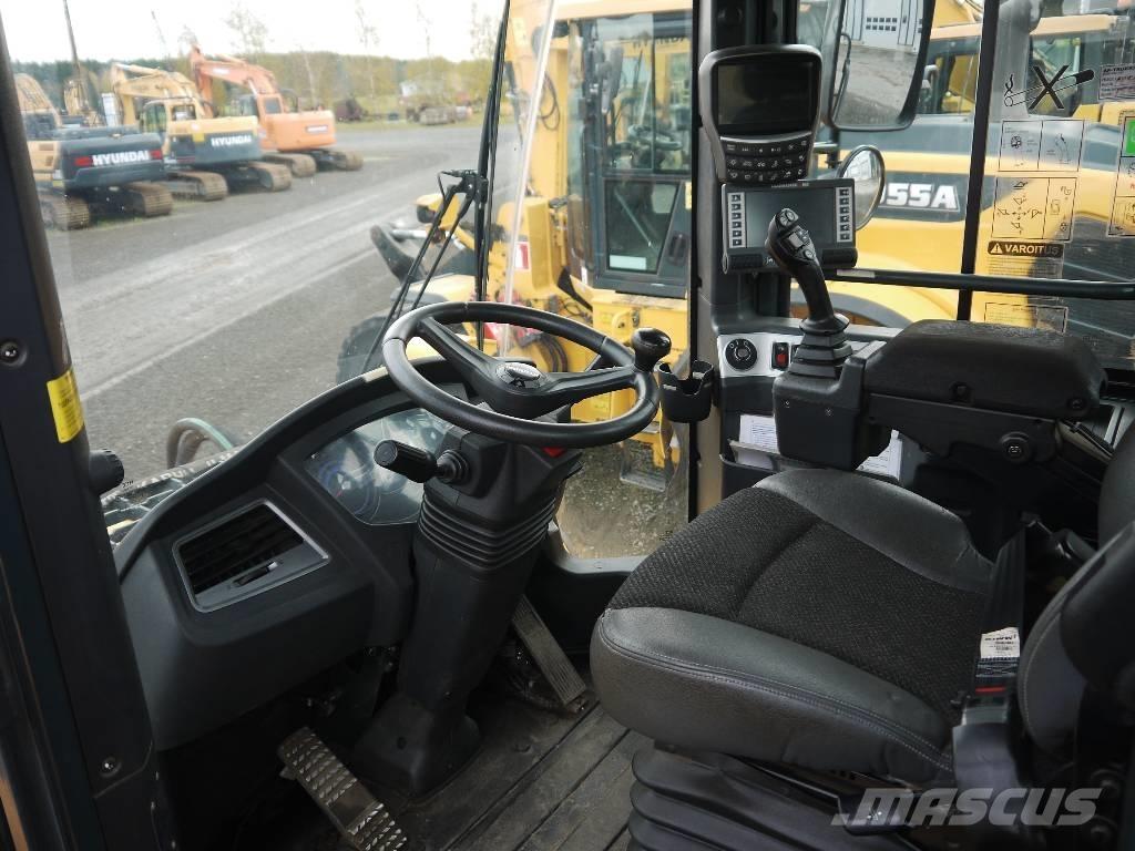 Hyundai HL955 Wheel loaders