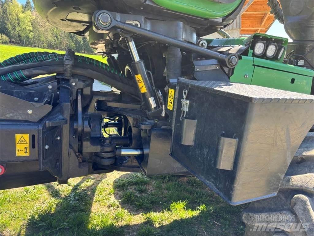 John Deere 1270 G Harvesters