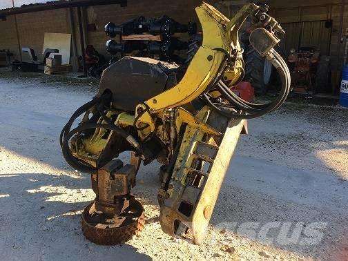  WARATHA 758 H Harvester heads