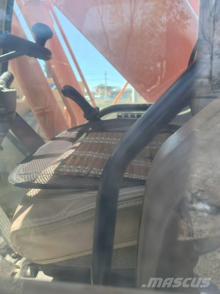 Doosan DH210W-7 Wheeled excavators