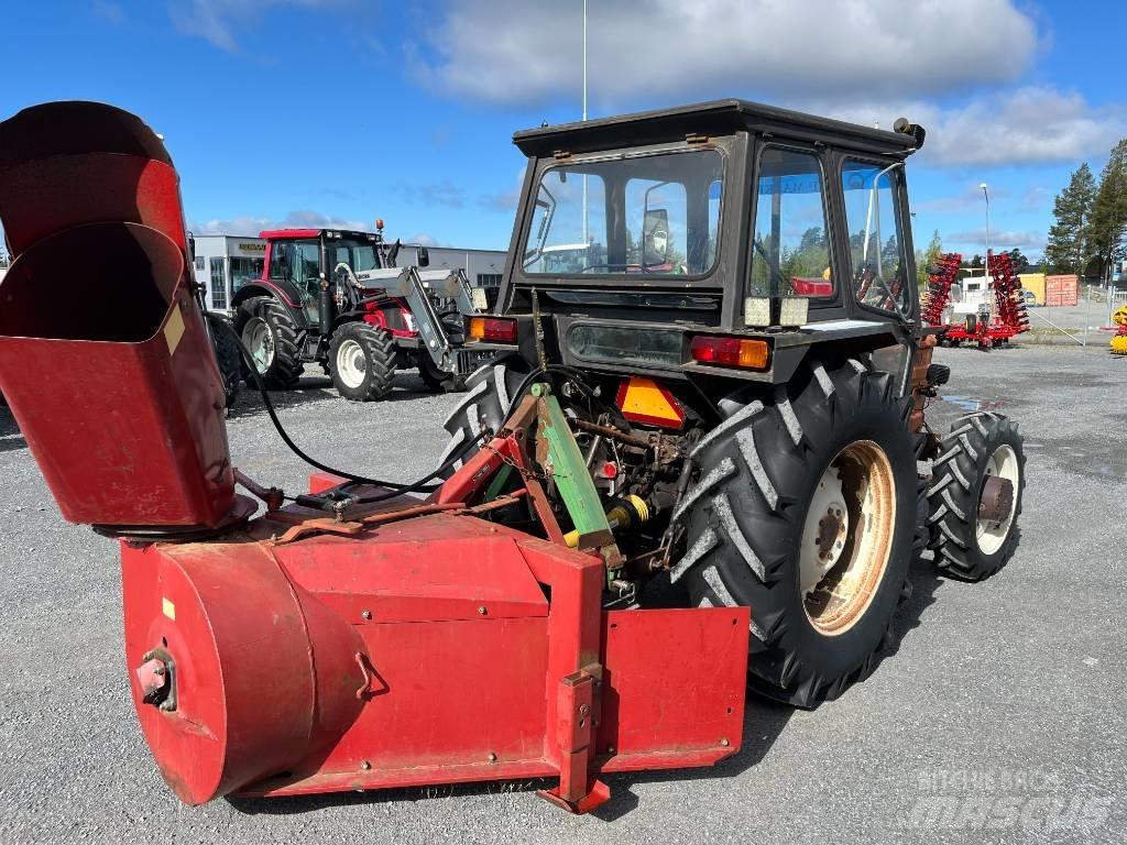 Fiat 640 DT Tractors