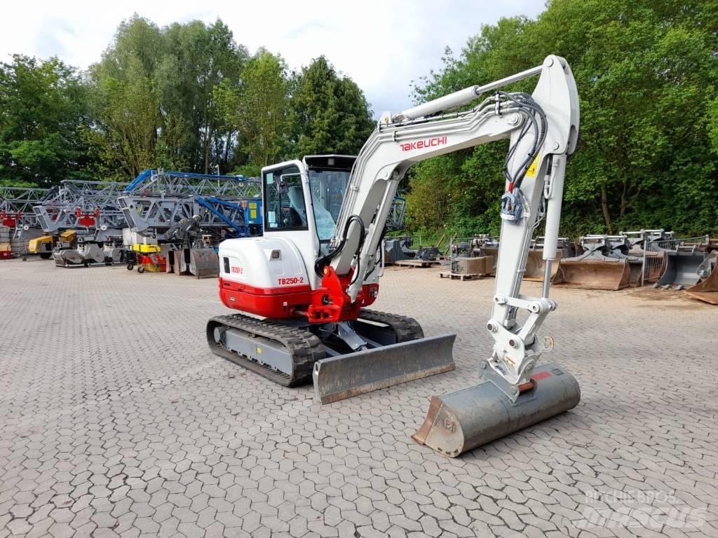 Takeuchi TB 250-2 Mini excavators < 7t (Mini diggers)