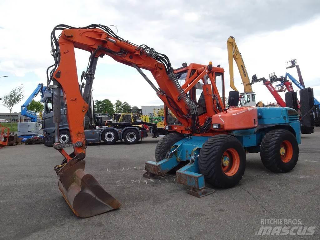 Mecalac 12MXT Wheeled excavators