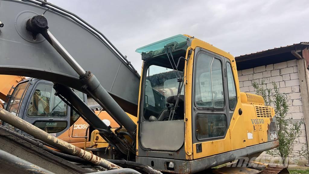 Volvo EC 290 B LC Tracks, chains and undercarriage