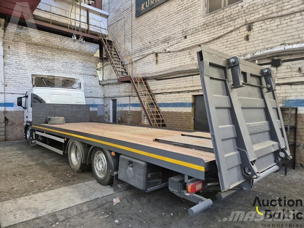 Volvo FM380 Flatbed / Dropside trucks