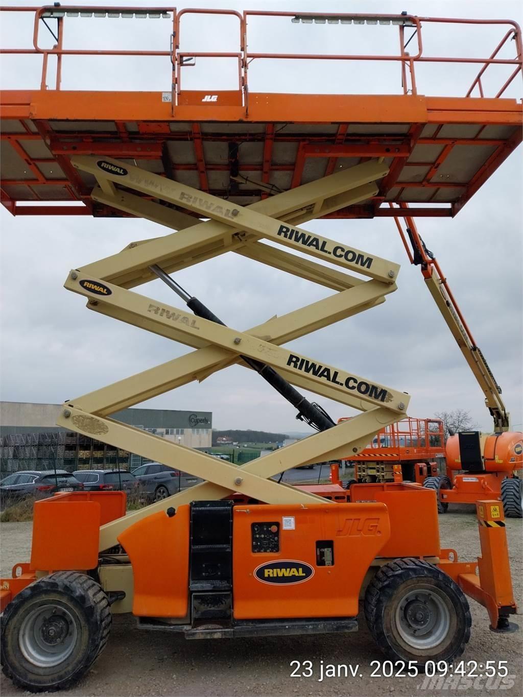 JLG 3394RT Scissor lifts