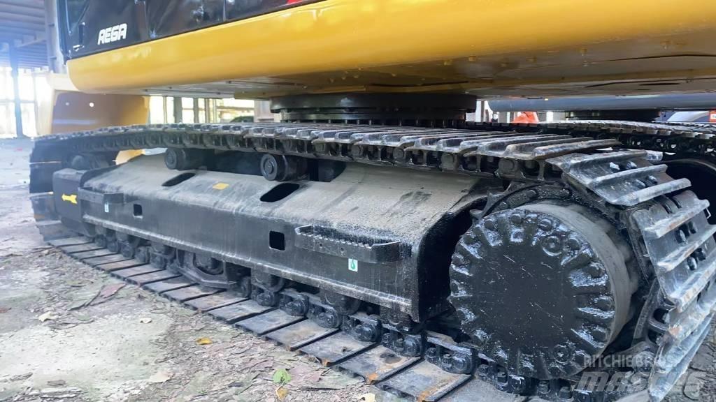 CAT 320D2L Crawler excavators