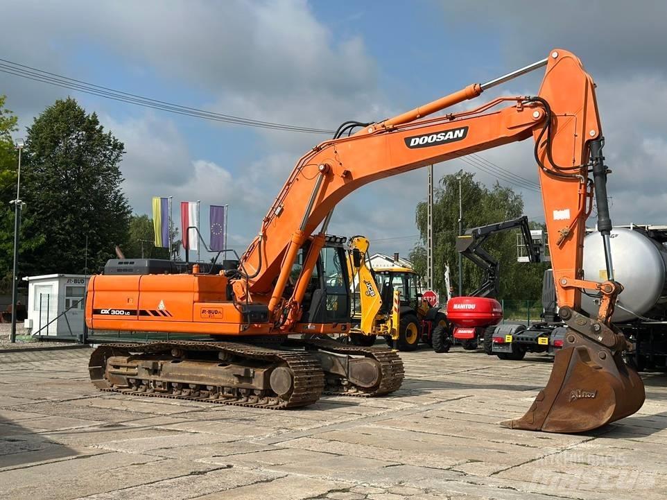 Doosan DX 300 LC-3 Crawler excavators