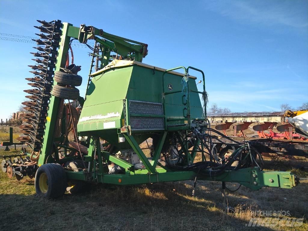 John Deere 740 A 9m Drills