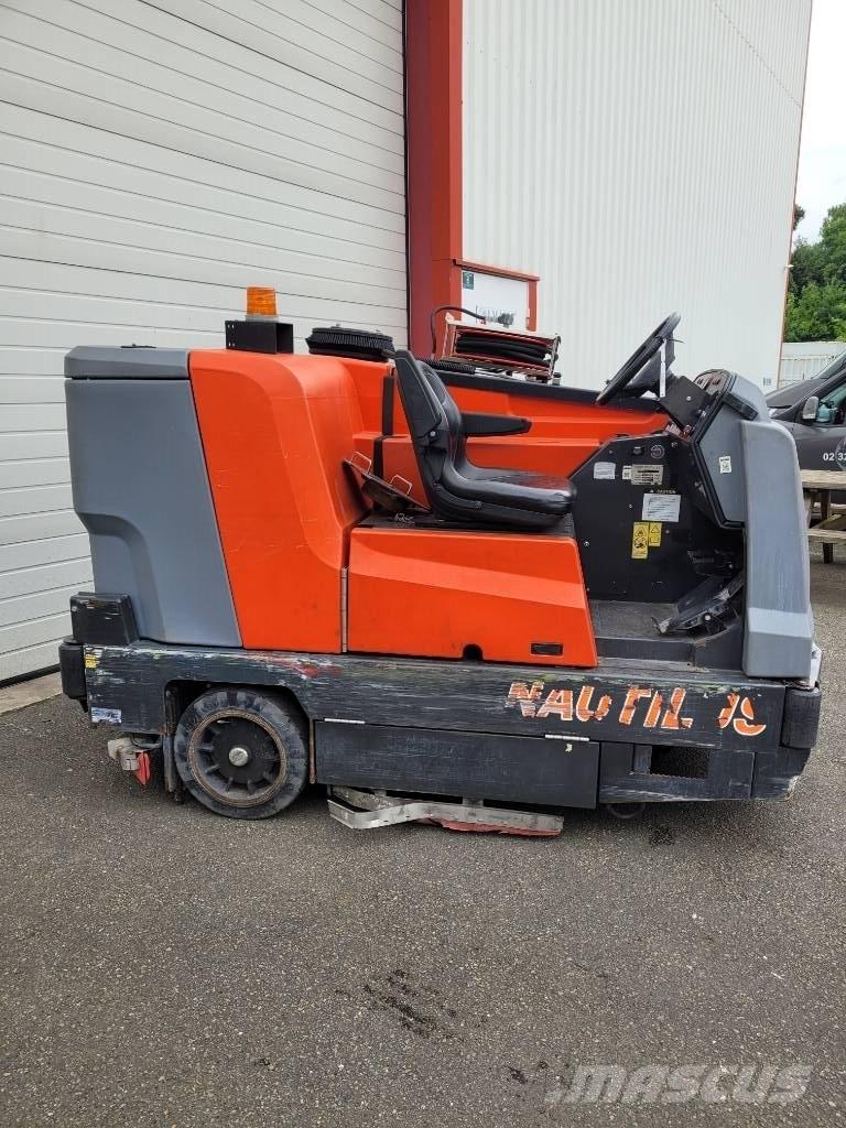 Hako PB 45 DSLCE Scrubber dryers
