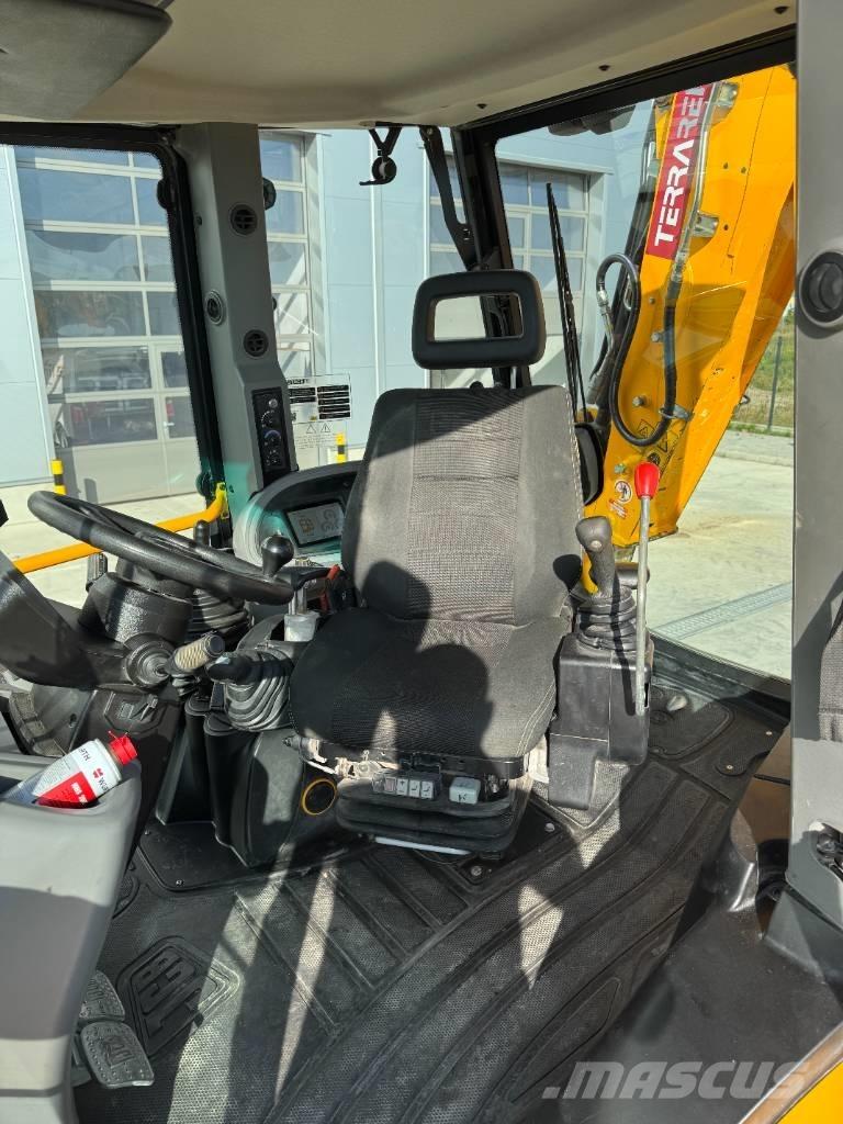 JCB 3 CX Backhoe