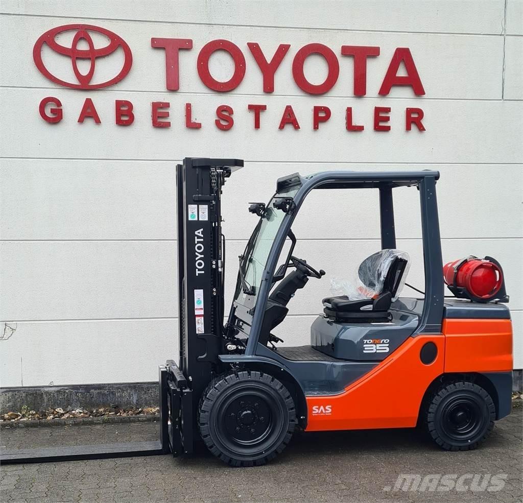Toyota 02-8FGJF35 LPG trucks