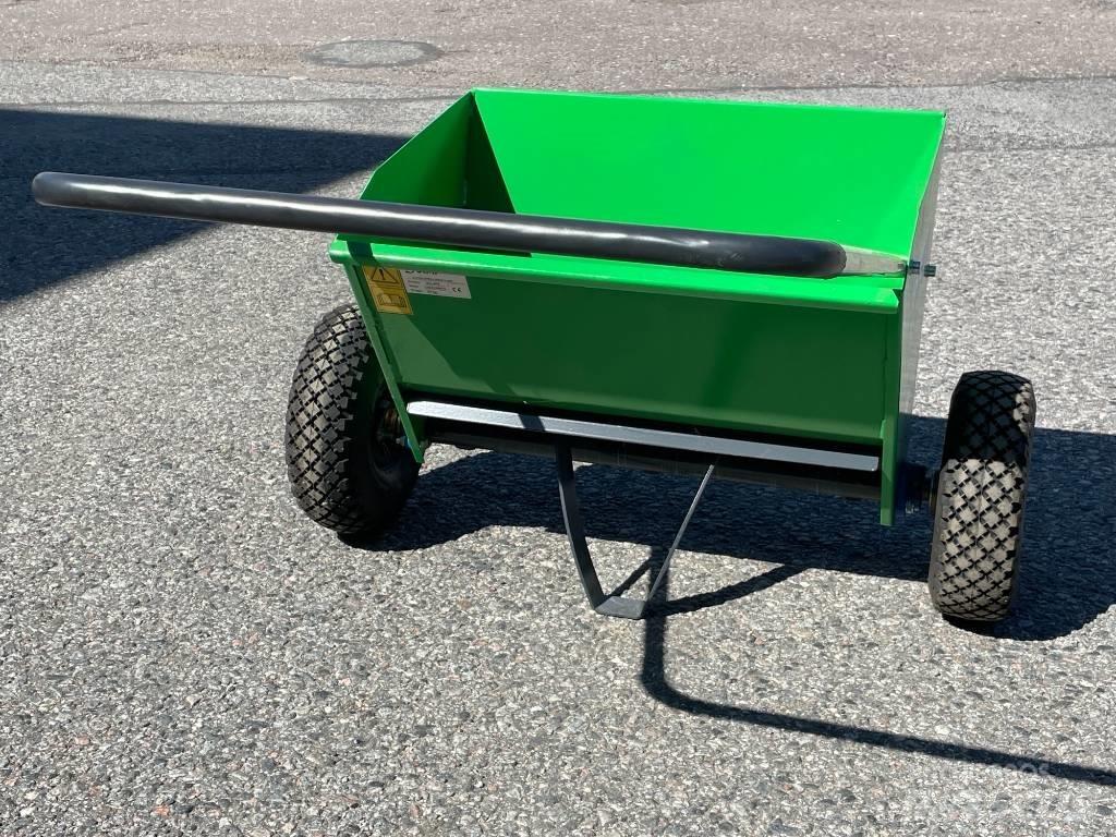 Sami S 600 Sand and salt spreaders