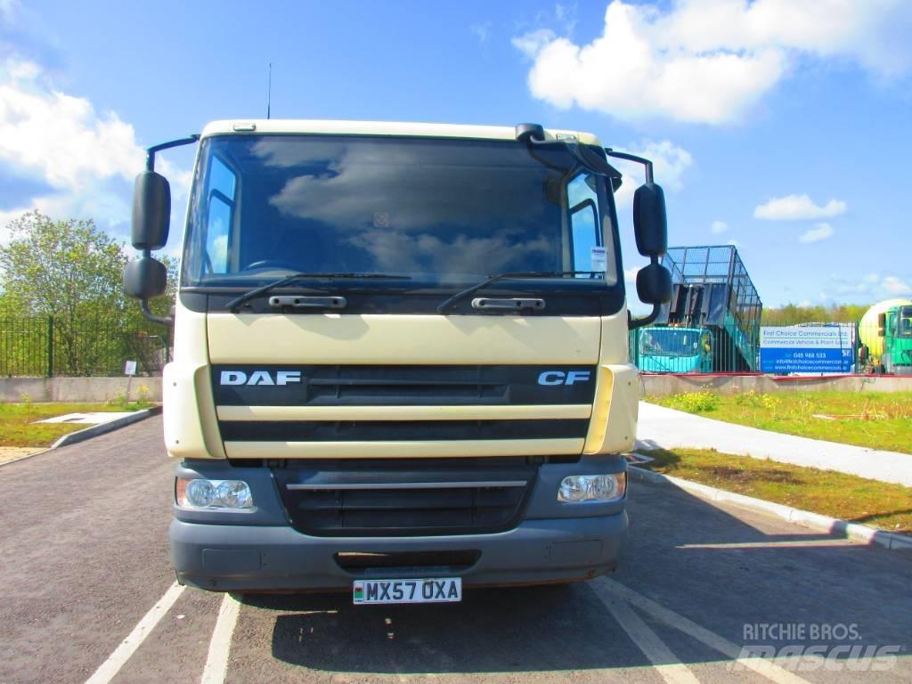 DAF 65CF300 Truck mounted cranes