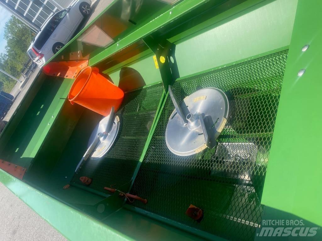 Amazone ZA-M 1500 Mineral spreaders