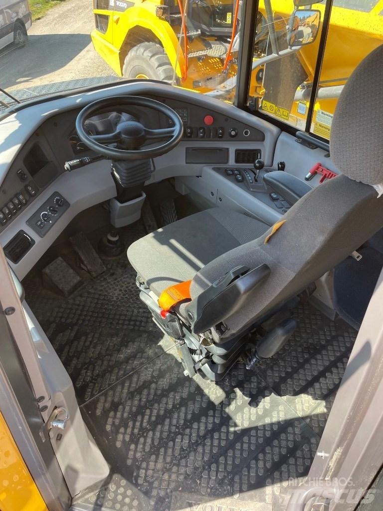 Volvo A30G Articulated Haulers