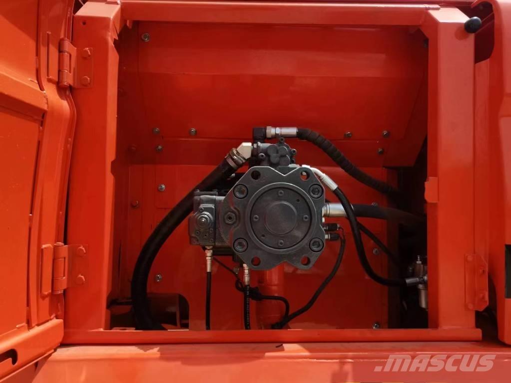 Doosan DX 300 Crawler excavators