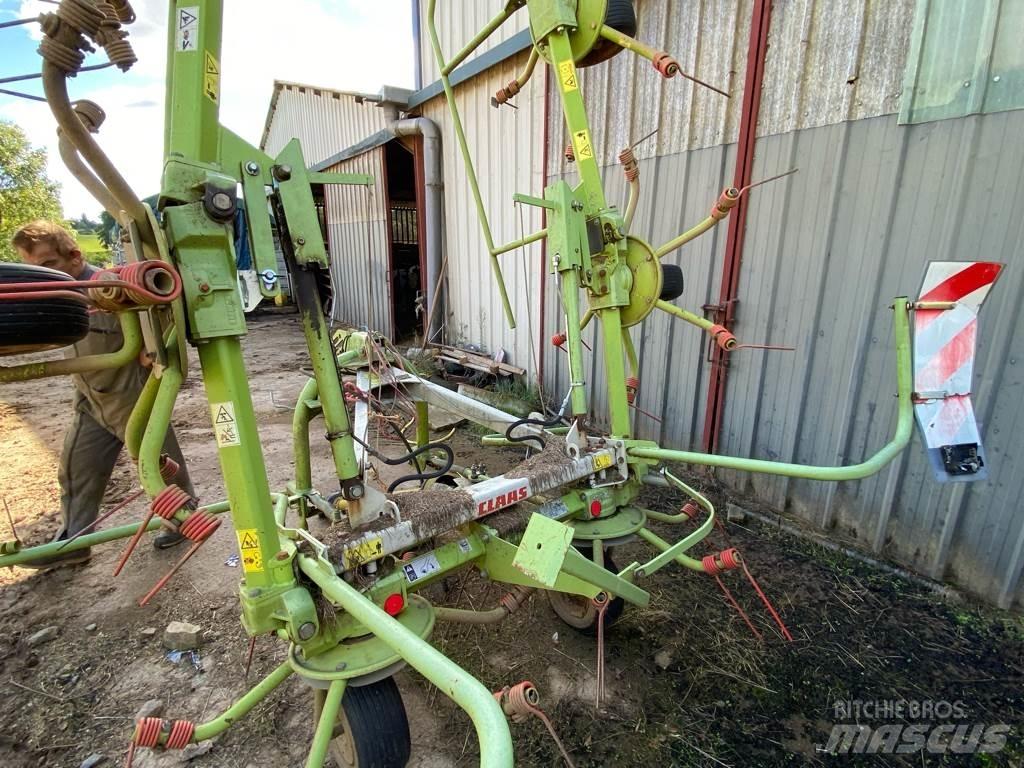 CLAAS VOLTO670 Rakes and tedders