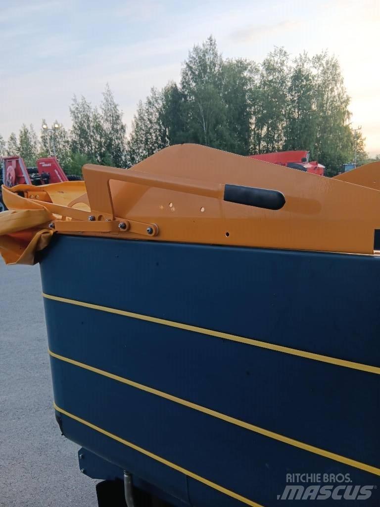 Bogballe L2 Plus Mineral spreaders