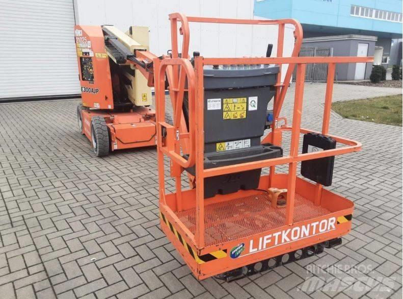 JLG E 300 AJP Articulated boom lifts