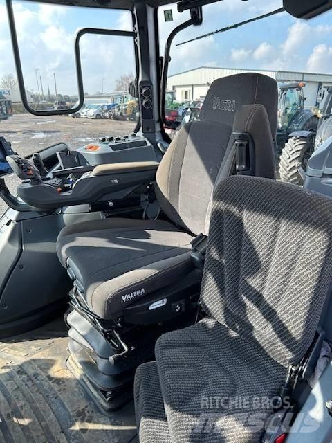 Valtra T 235 D Tractors