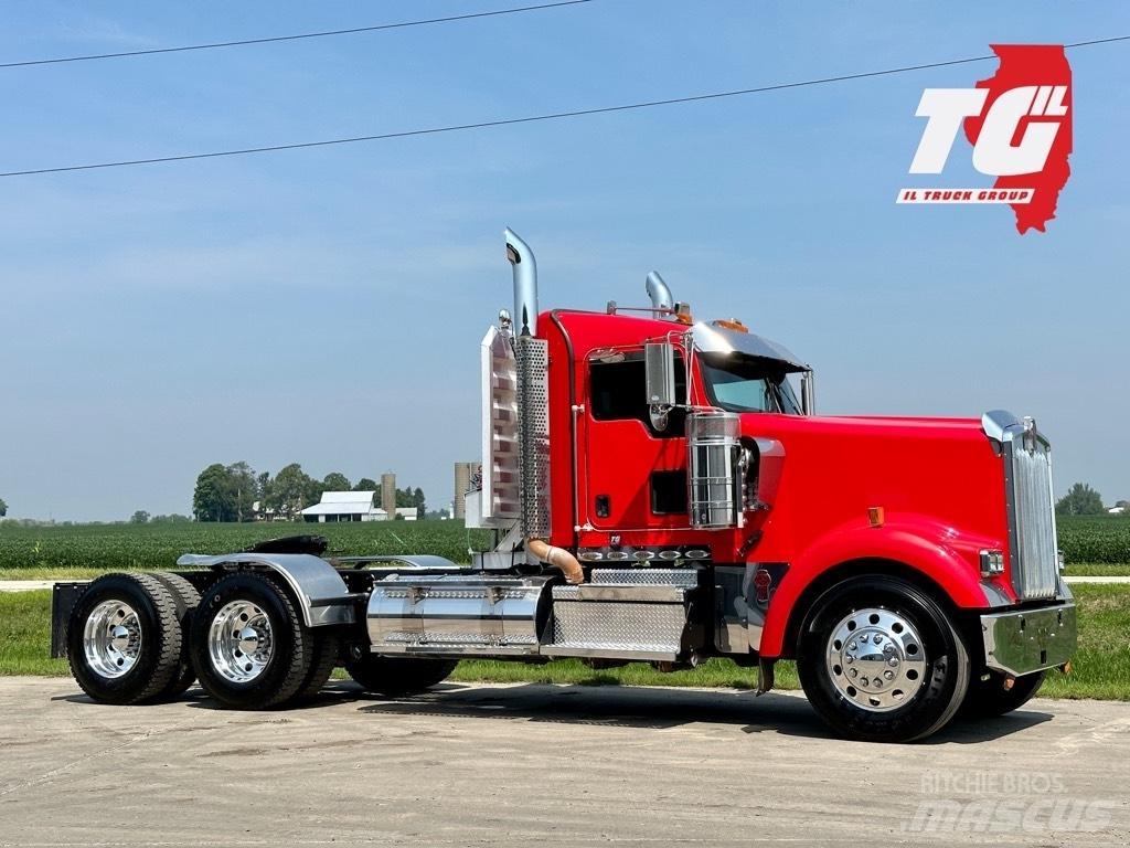 Kenworth W900 Prime Movers