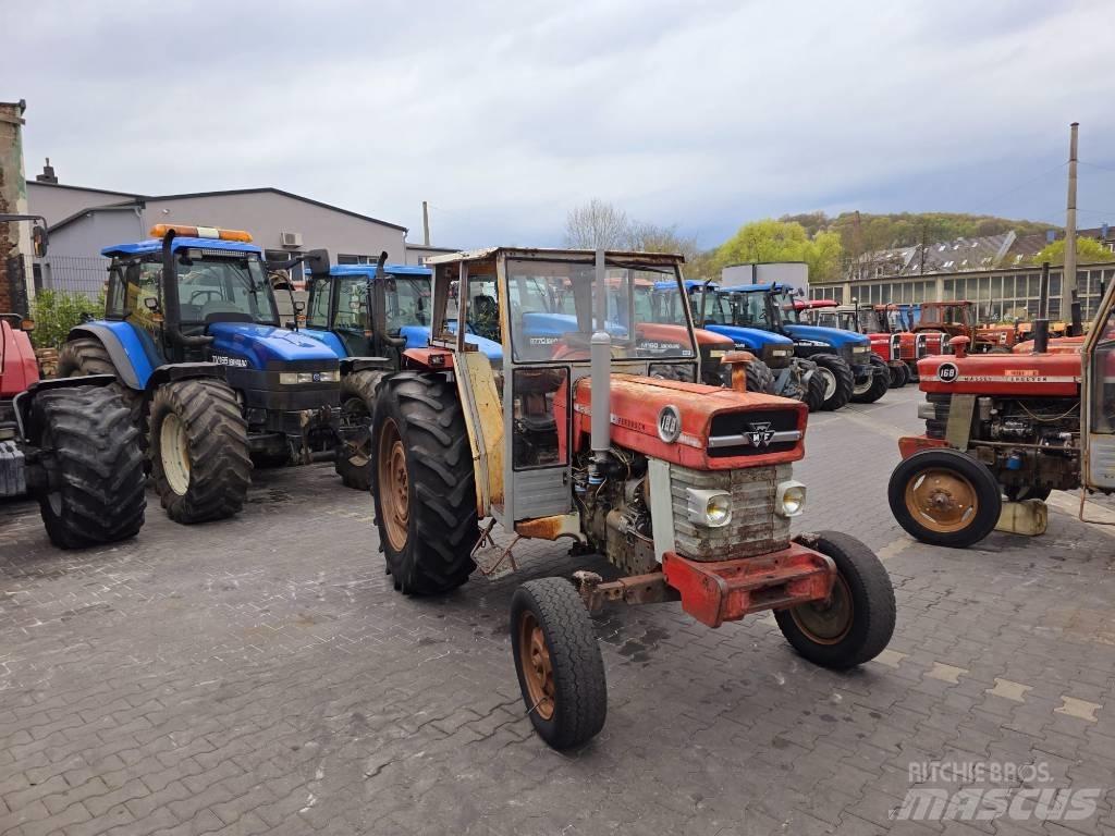 Massey Ferguson 188 Tractors
