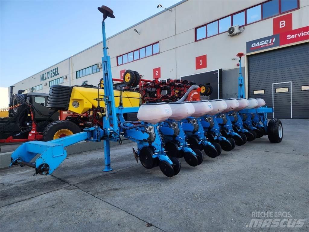Monosem NG Plus 3 Sowing machines