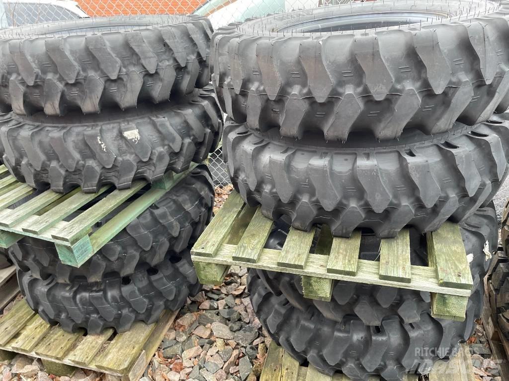 Mitas 10,00-20 Tyres, wheels and rims