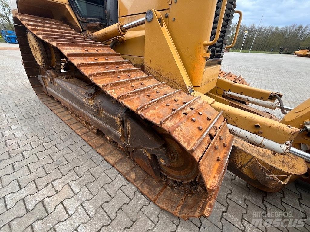 CAT D6N XL Crawler dozers