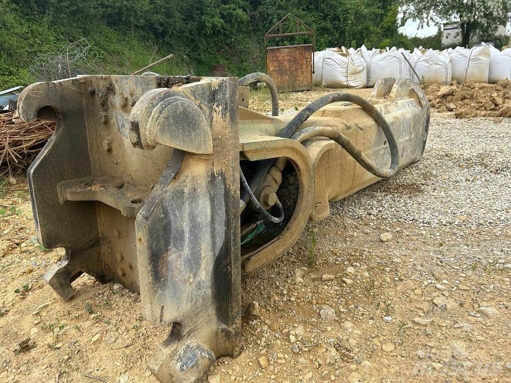 Montabert V55 Hammers / Breakers