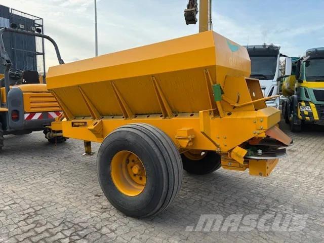 Bredal  Mineral spreaders
