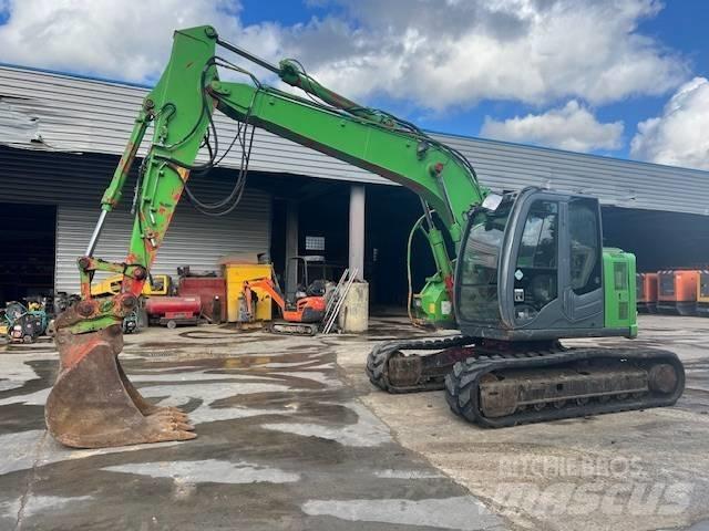 Hitachi ZX 135 Crawler excavators