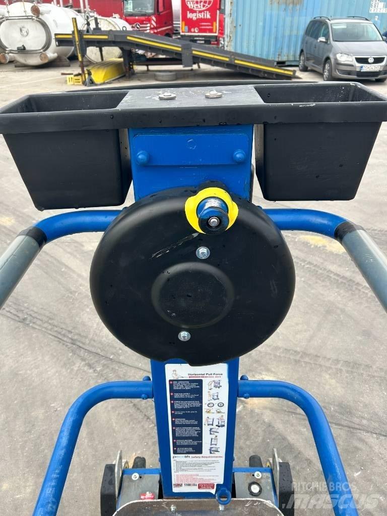  PECOLIFT Pecolift Push around lifts