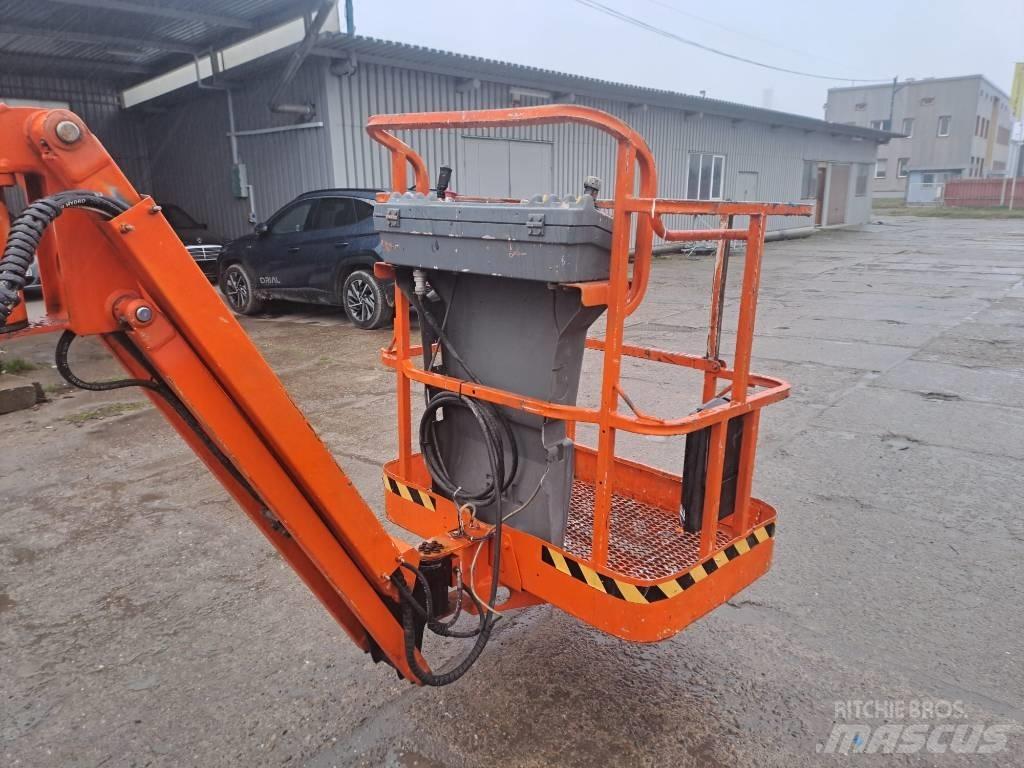 JLG E 300 AJP Articulated boom lifts