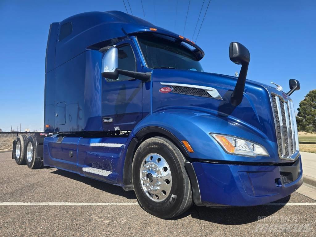 Peterbilt 579 Prime Movers