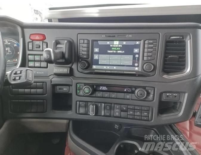 Scania R500 6x2 Prime Movers