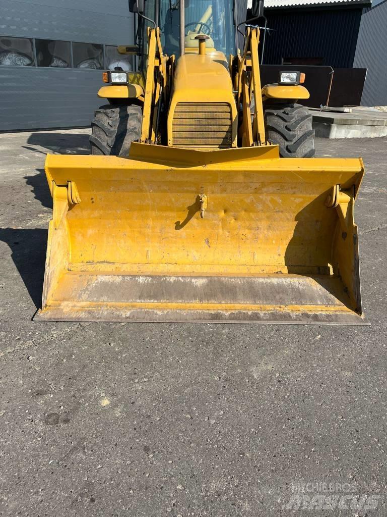 Hydrema 906 C-2 ESD Backhoe