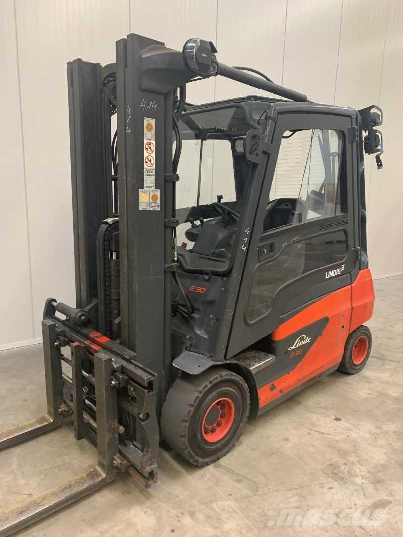 Linde E30 Electric forklift trucks