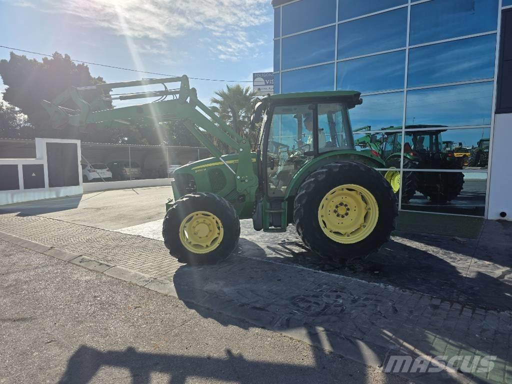 John Deere 5090 M Tractors