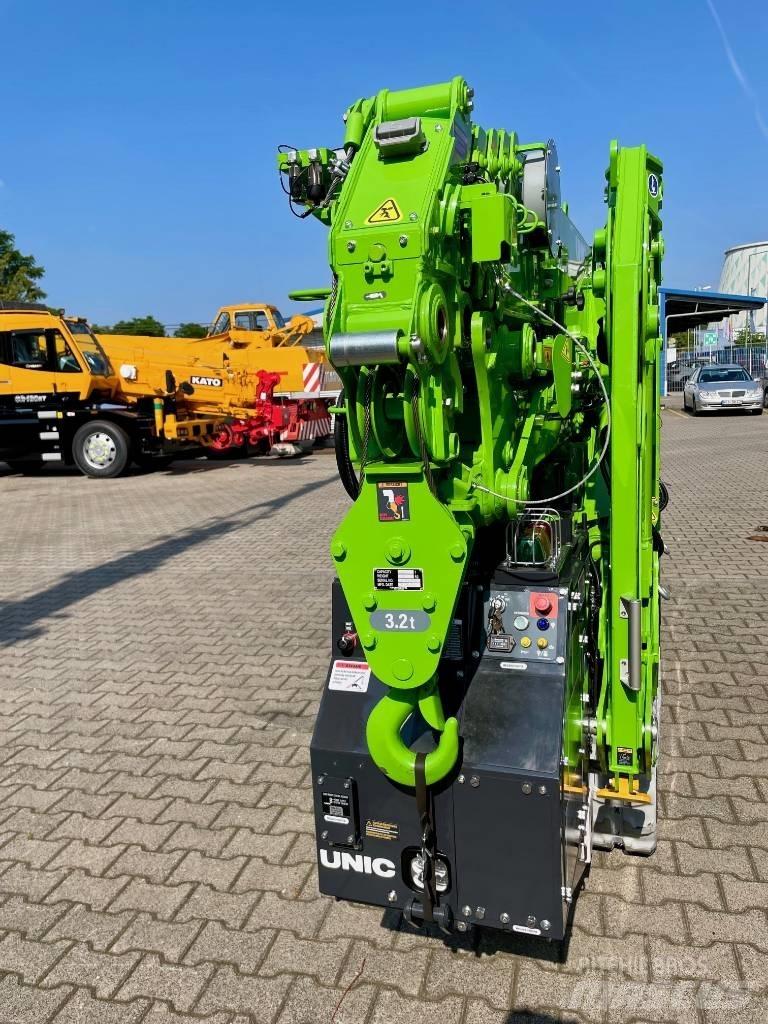 Unic UM445 POP-UP Track mounted cranes