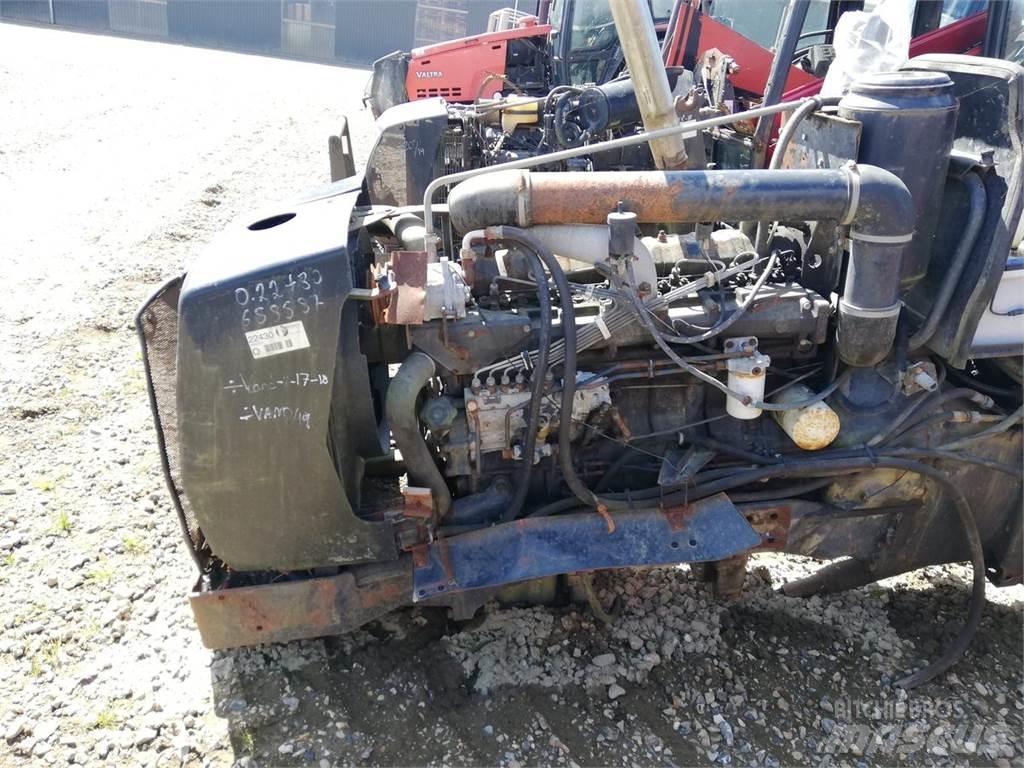Valmet 8100 Tractors